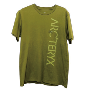 Tシャツ